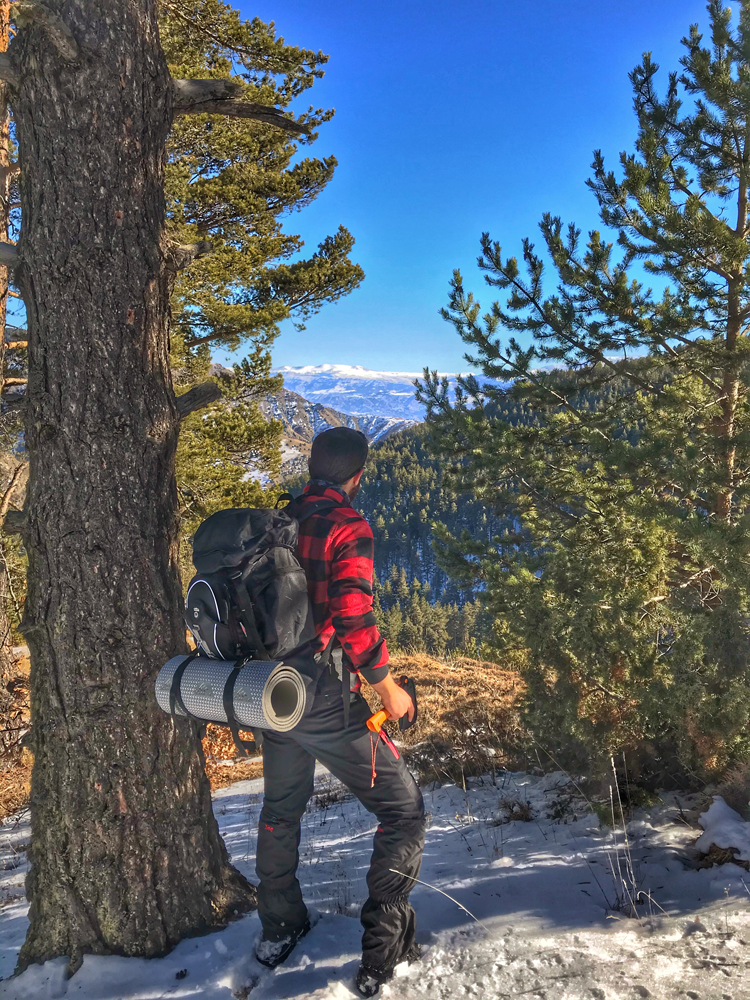 trekking