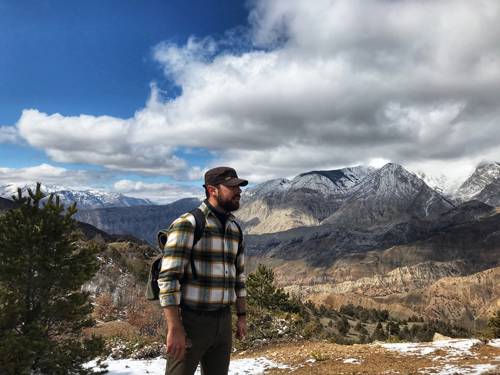 trekking